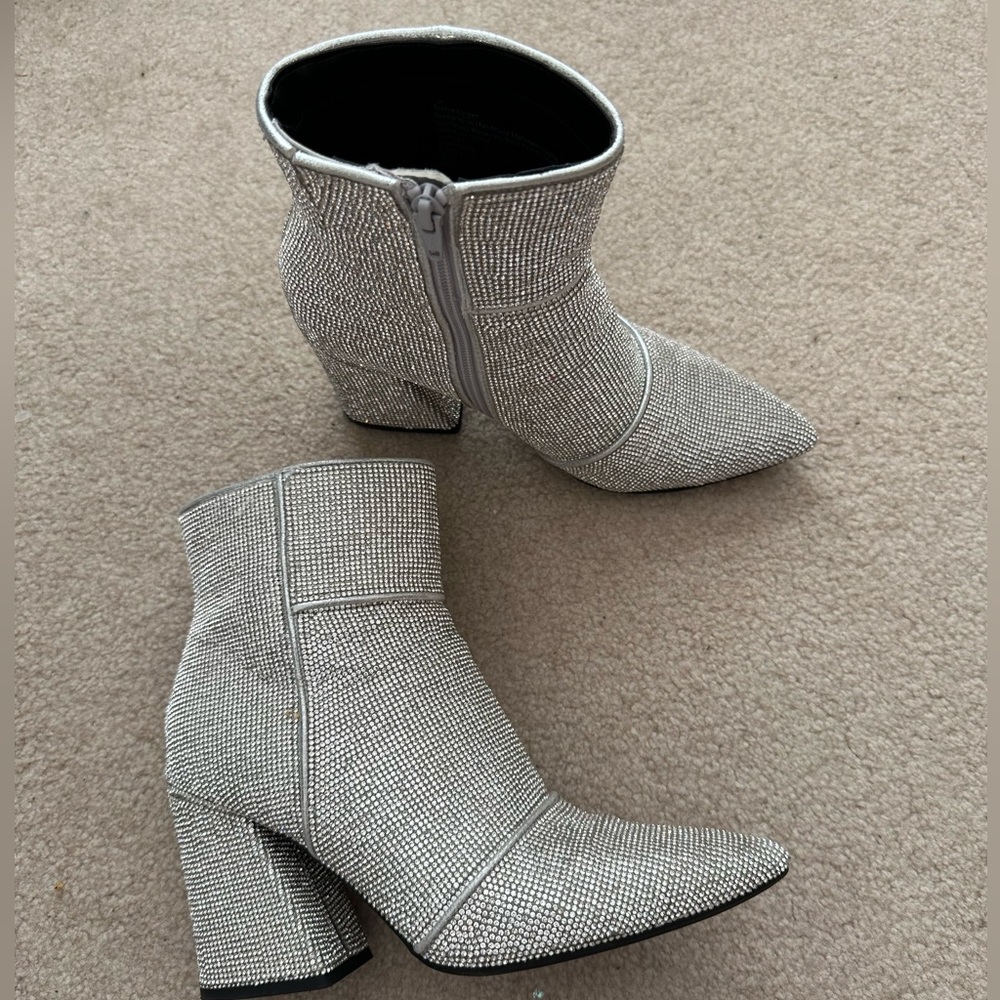Sparkle jewel  booties